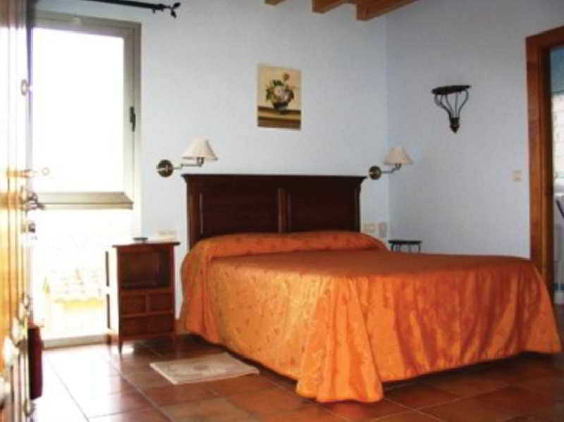 Abadia Hotel 2*